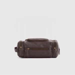 Quince Nappa Leather Toiletry Bag